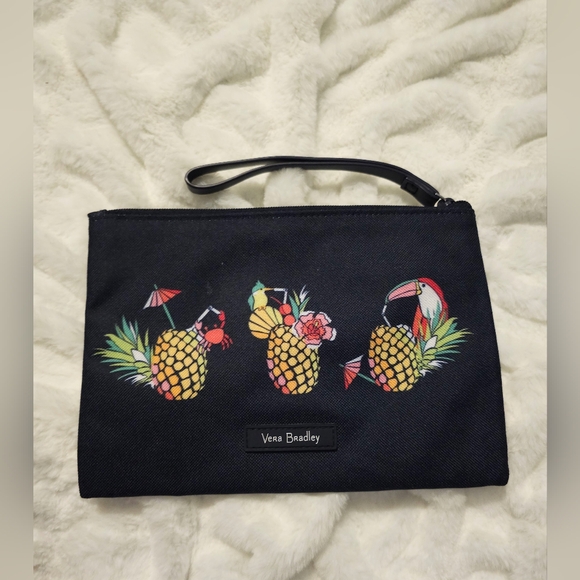 Bundle Vera Bradley Crossbody Purse, Wallet, Pouches,Market Totes, Wristlet EUC - Picture 5 of 14